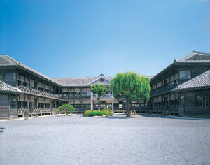 No.100060 教育資料館（旧登米高等尋常小学校校舎）