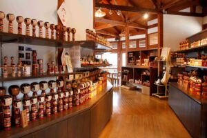 No.050075 弥治郎こけし村